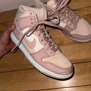 Nike Sherpa dunks